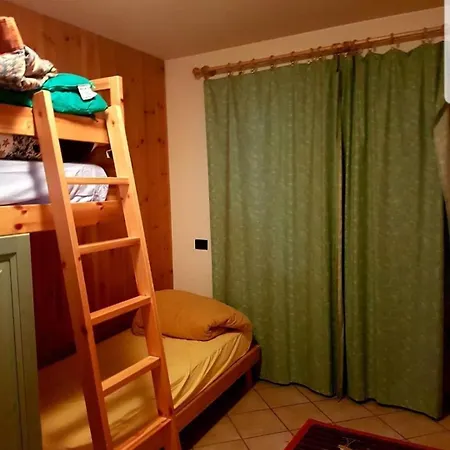 A Casa Di Vivi Bormio Apartamento